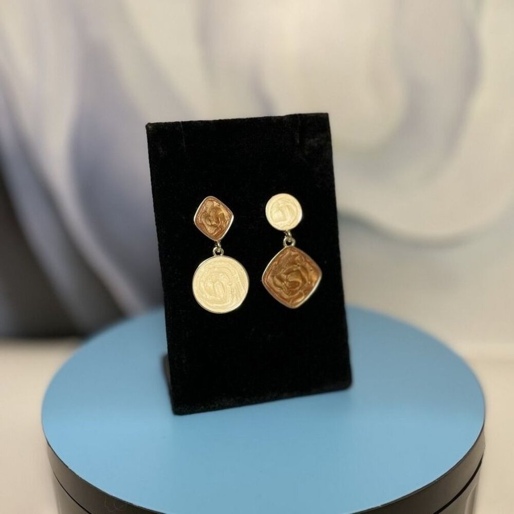 Alina Ellison Enamel Sheen Geo Dangle Earrings Cream Brown Gold Gift Packaged - Picture 6 of 11